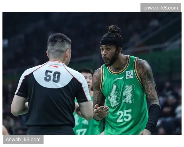 通讯：四川金强提前六轮无缘季后赛，球队管理层承诺将进行重建