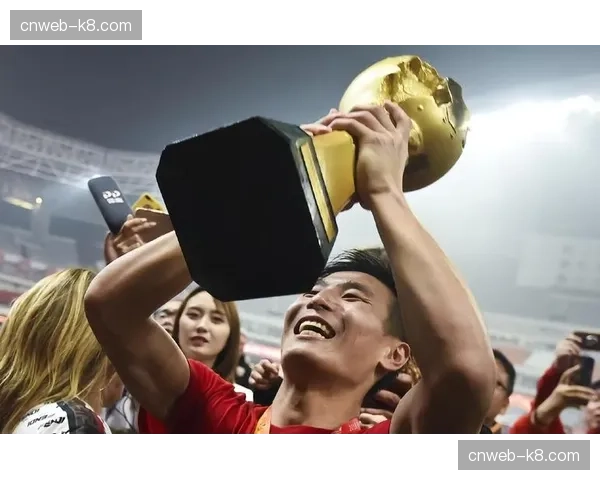 中超联盟联合高校成立体育商业数据分析中心，首发报告关注球迷消费行为
